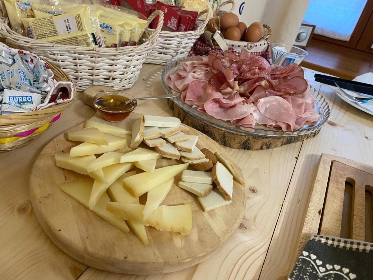 Residenza d'Epoca Albergo Grimani Ampezzo Esterno foto